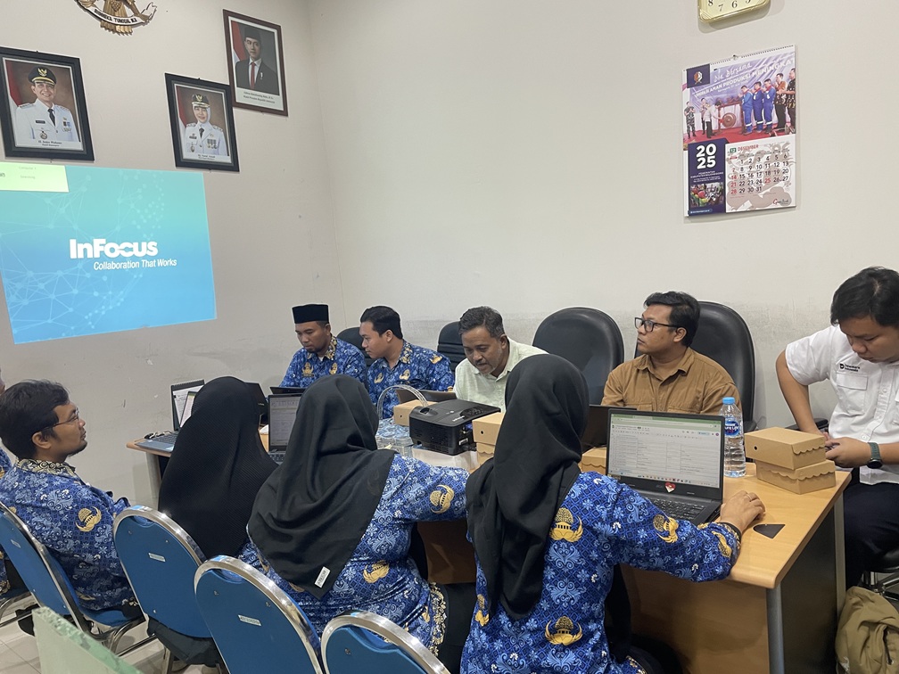 Bagian. A.P Melaksanakan Desk Terhadap Usulan SHS Tahun 2027