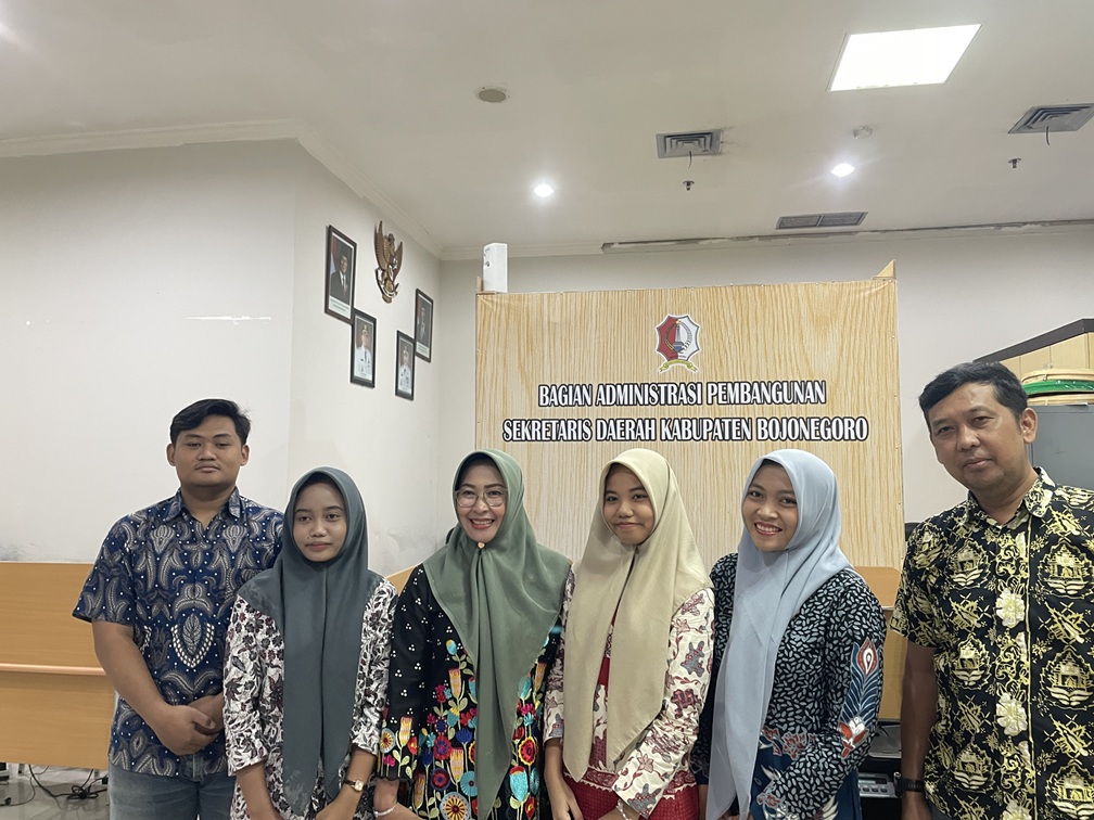 Kegiatan Magang Siswi SMKN 1 Bojonegoro Resmi Selesai