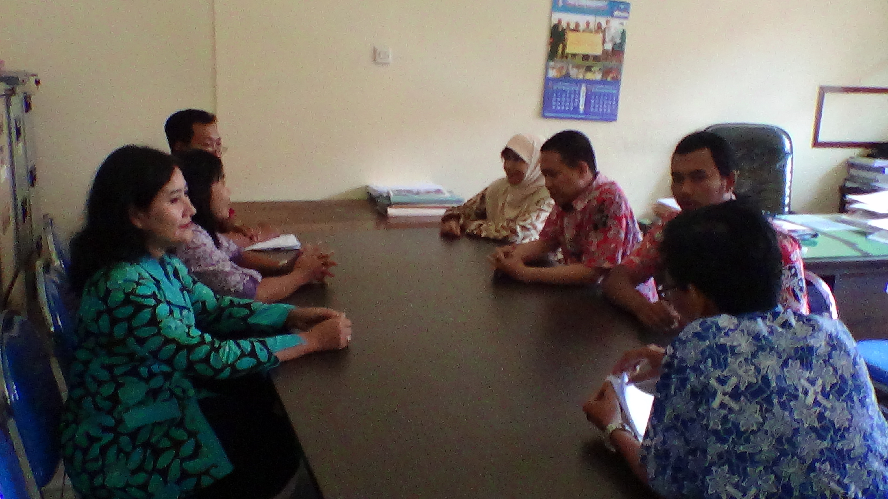 Rapat antar Staf Bag. Pembangunan