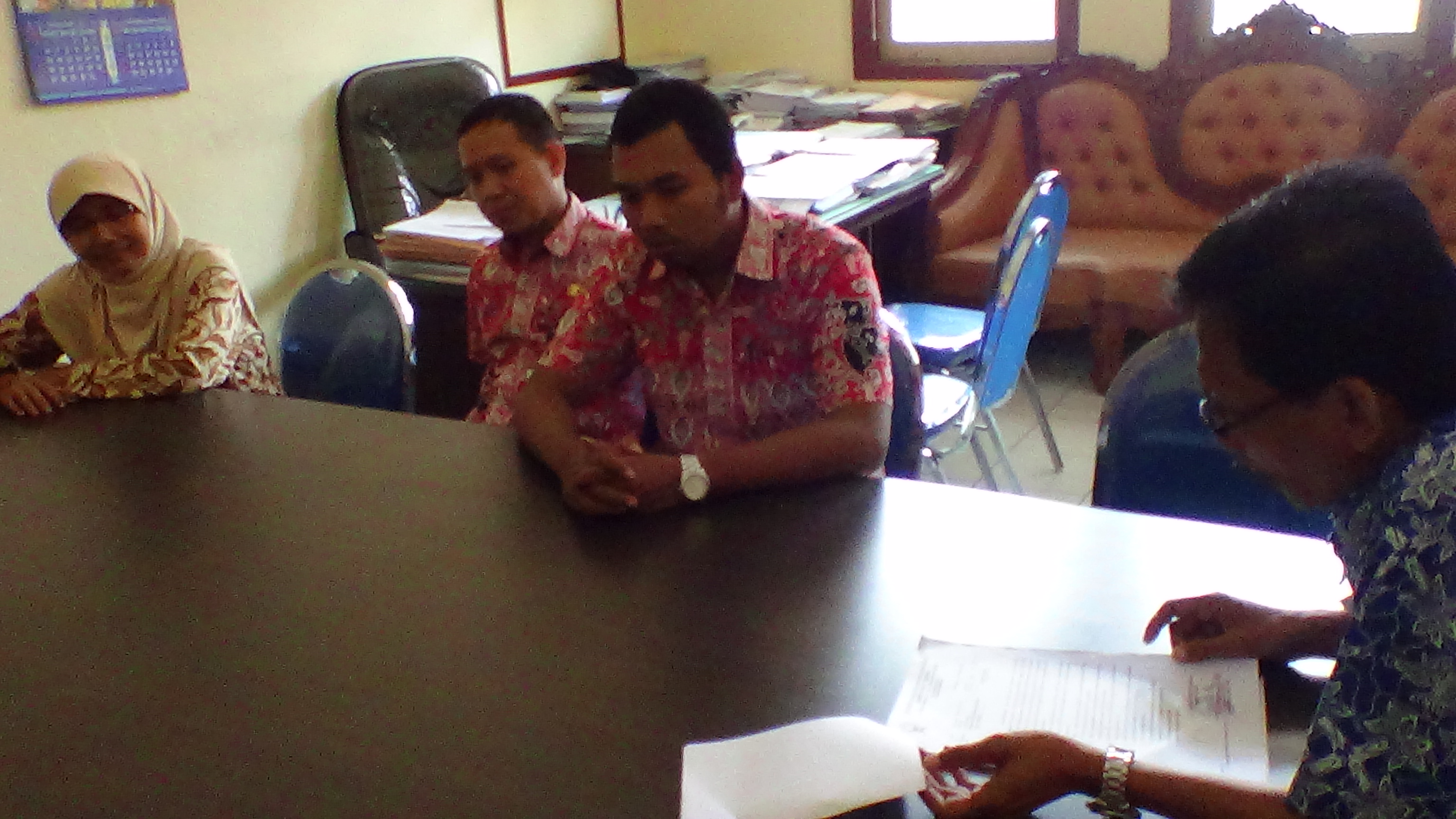 Rapat antar Staf Bag. Pembangunan