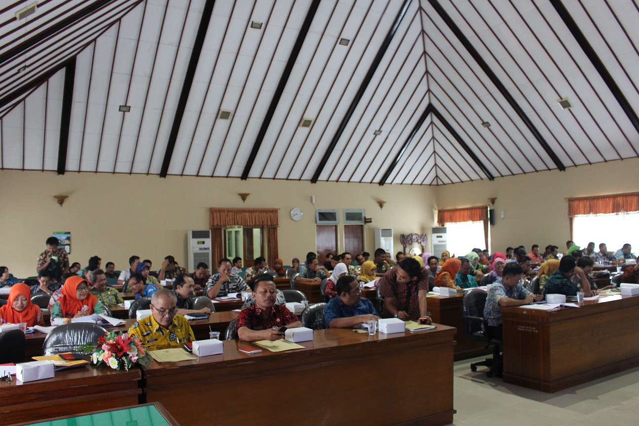 Rapat Koordinasi Persiapan Pengadaan Barang dan Ja