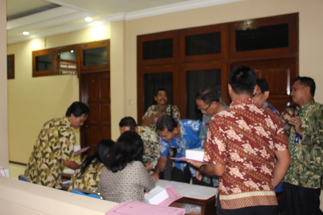 Rapat Koordinasi Persiapan Pengadaan Barang dan Ja