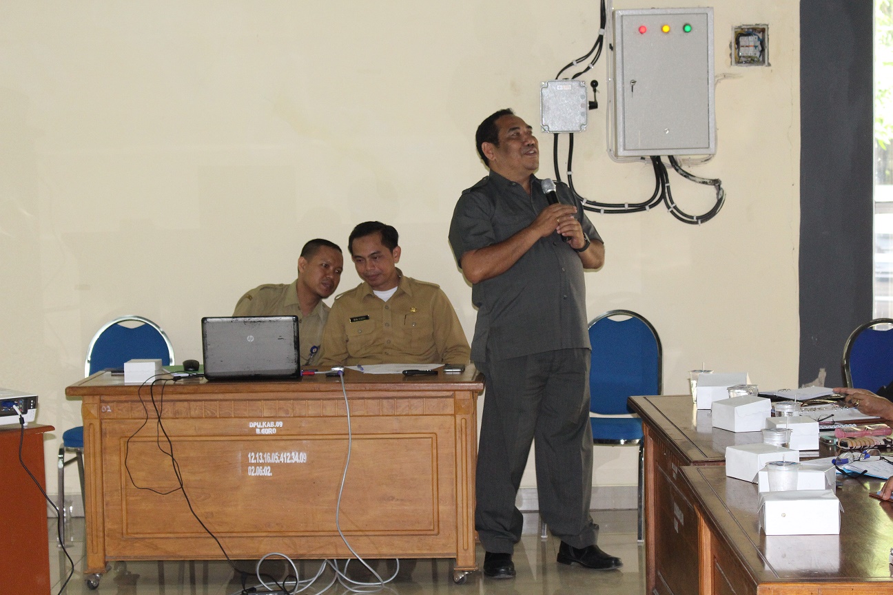 Rapat kerja Penyusunan Harga Sendiri (HPS)