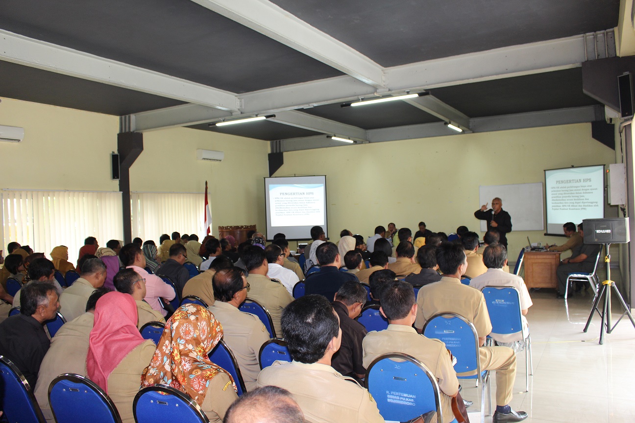 Rapat kerja Penyusunan Harga Sendiri (HPS)