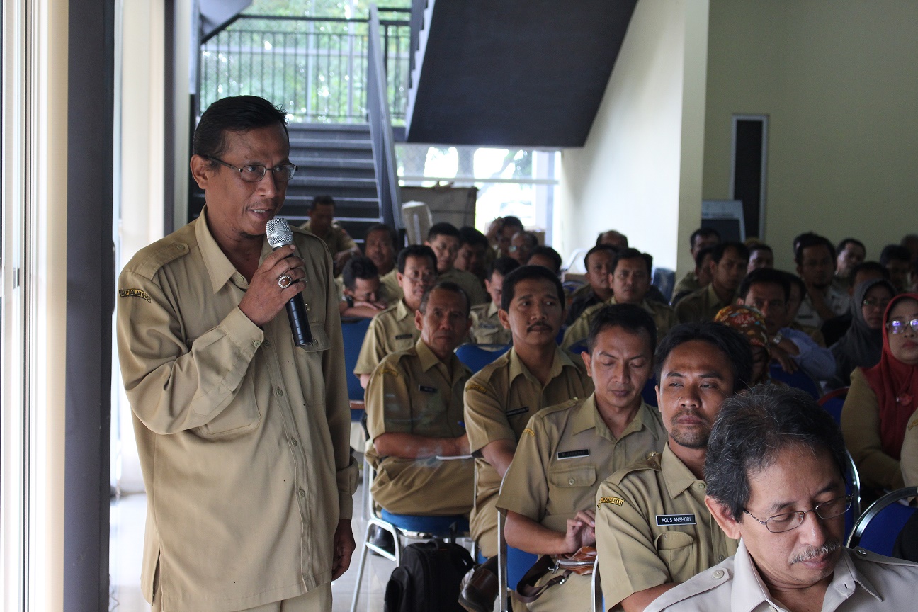 Rapat kerja Penyusunan Harga Sendiri (HPS)